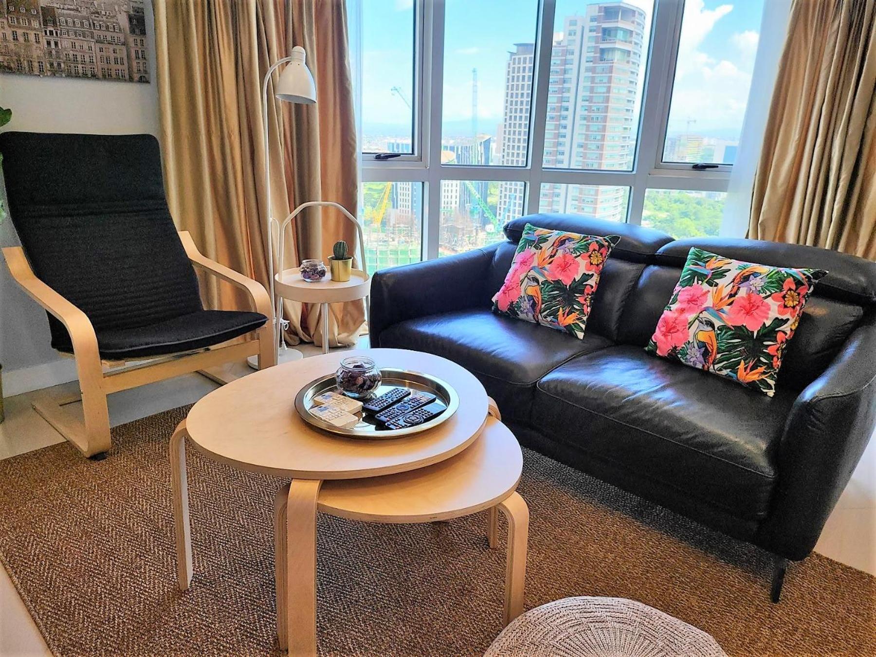 Muggle Stay Guest House - Bonifacio Global City Taguig Manila Exterior photo